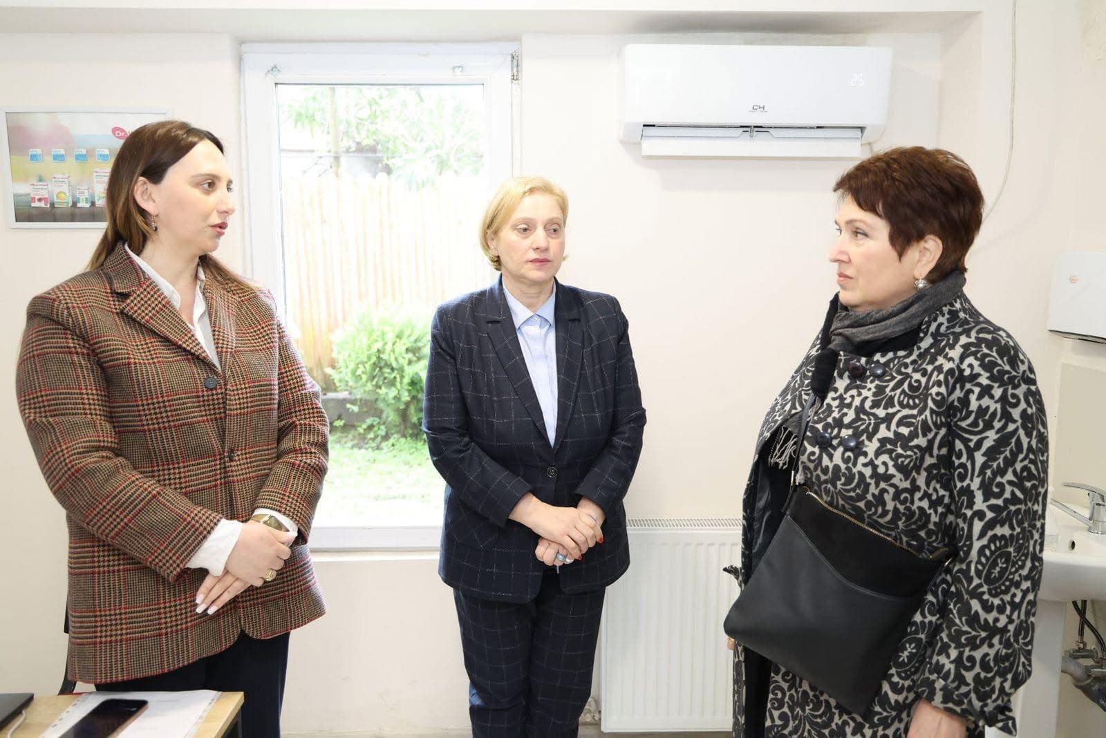 ზუგდიდში პროფესორმა ნუგზარ უბერმა მერიის მხარდაჭერით უფასო სამედიცინო აქცია გამართა  - image 8