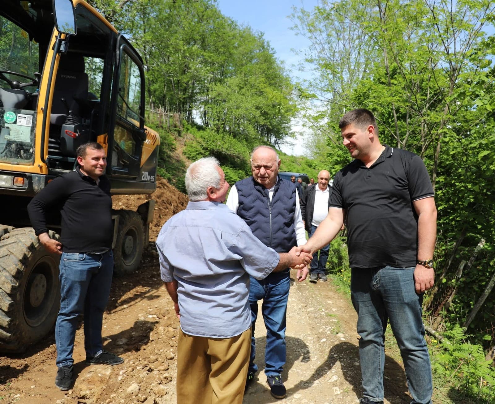     მარტვილის მუნიციპალიტეტში გურძემში გზის რეაბილიტაცია დაიწყო