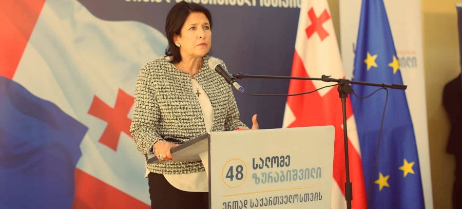 სალომე ზურაბიშვილი სენაკში ამომრჩევლებს შეხვდა