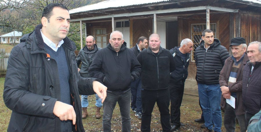 ალექსანდრე მოწერელია რეგიონის მოსახლეობასთან შეხვედრებს განაგრძობს