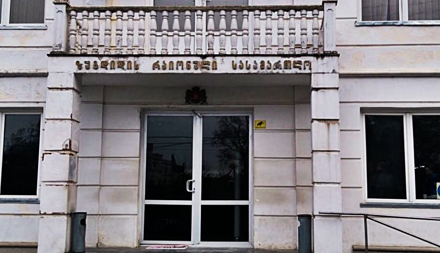 სოფელ ტალერში მეზობლის მკვლელობისთვის ბრალდებულ მამაკაცს პატიმრობა შეეფარდა