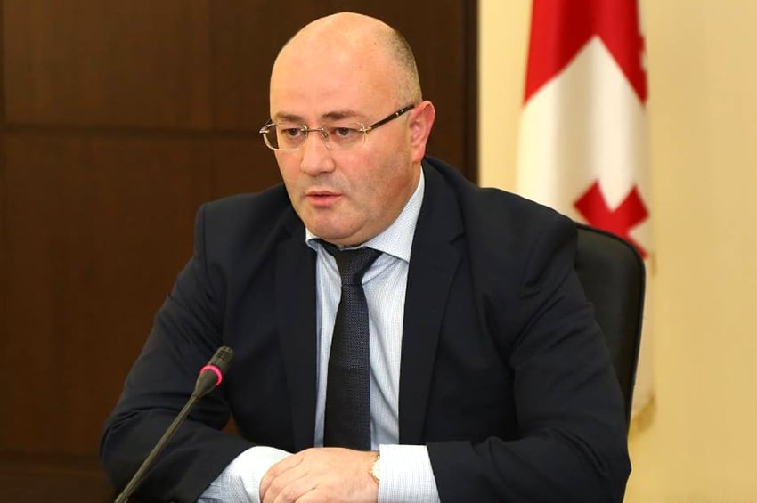 ლევან იზორიამ ჩხოროწყუში შექმნილ ფონდში სოლოდური შემოწირულობა განახორციელა