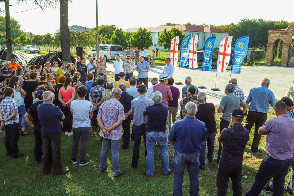 ირაკლი ჩიქოვანი ჭკადუაშის მოსახლეობას შეხვდა
