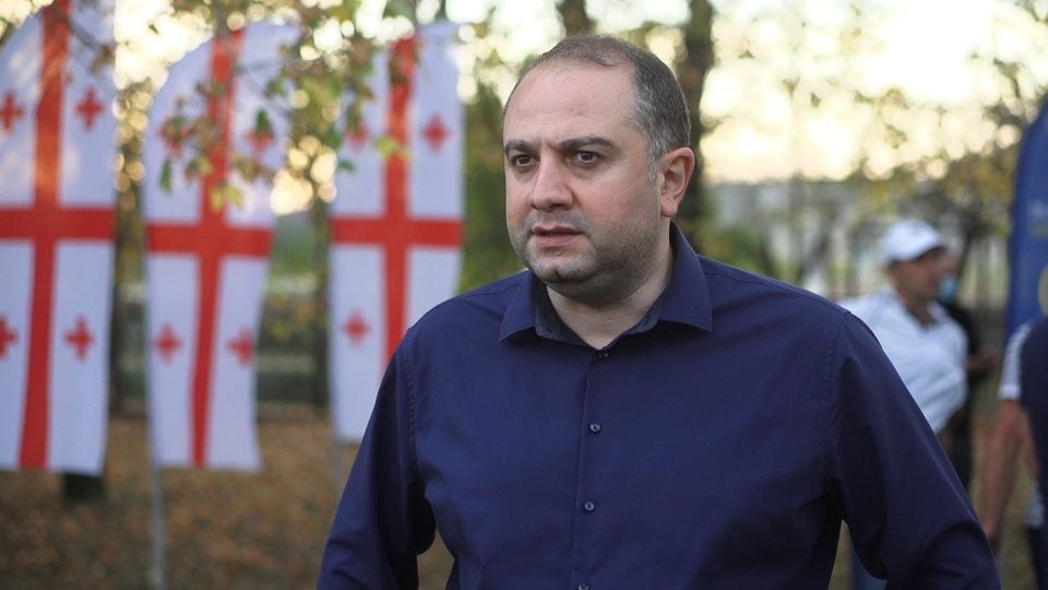 ირაკლი ჩიქოვანი ჰააგის სასამართლოს მოსამართლედ გოჩა ლორთქიფანიძის არჩევას ისტორიულ ფაქტად აფასებს