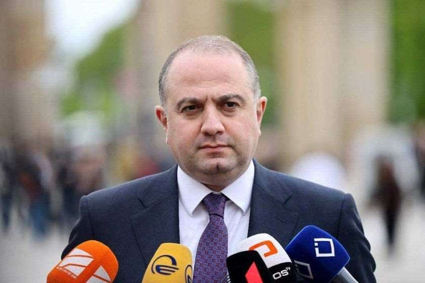 ირაკლი ჩიქოვანი: მადლობა ზუგდიდის მოქმედ მერს მამუკა წოწერიას, მან ძალიან ბევრი იშრომა ამ მუნიციპალიტეტისთვის, მამუკა, არჩევნების შემდეგ საკრებულოში იქნება ჩვენი გუნდის ლიდერი