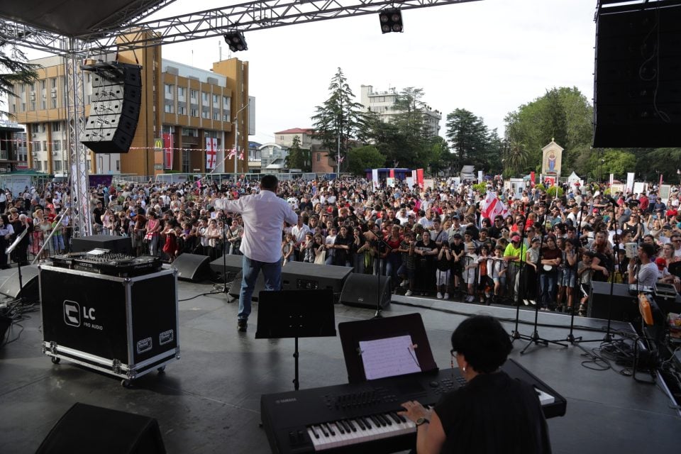 ზუგდიდში დამოუკიდებლობის ღონისძიებები გალა კონცერტით დასრულდა