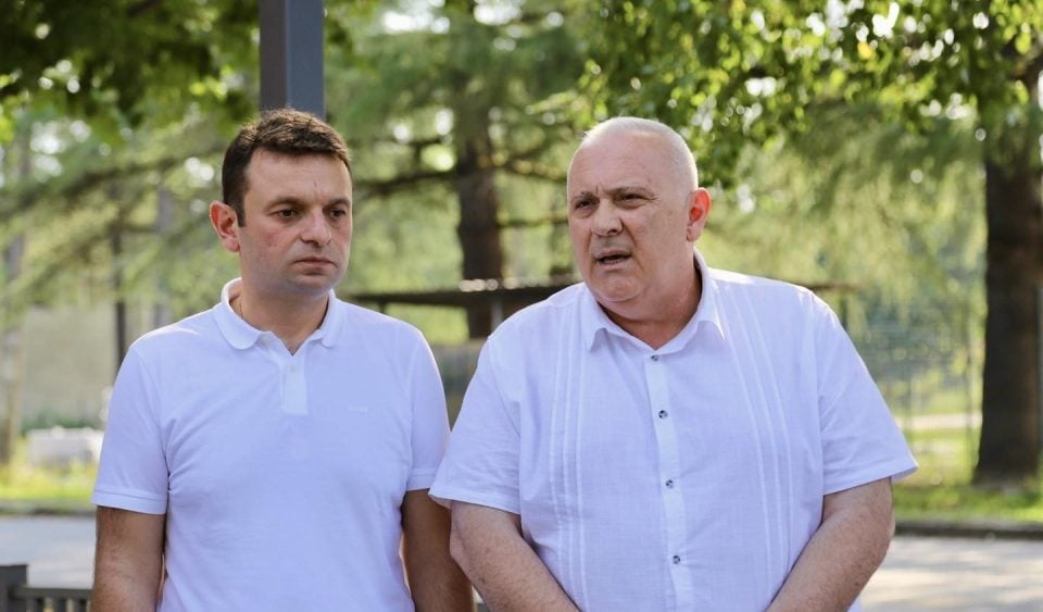 დავით ვერავა და ვახტანგ გადელია მოქალქეებს ლეძაძამეს ადმინისტრაციულ ერთეულში შეხვდნენ