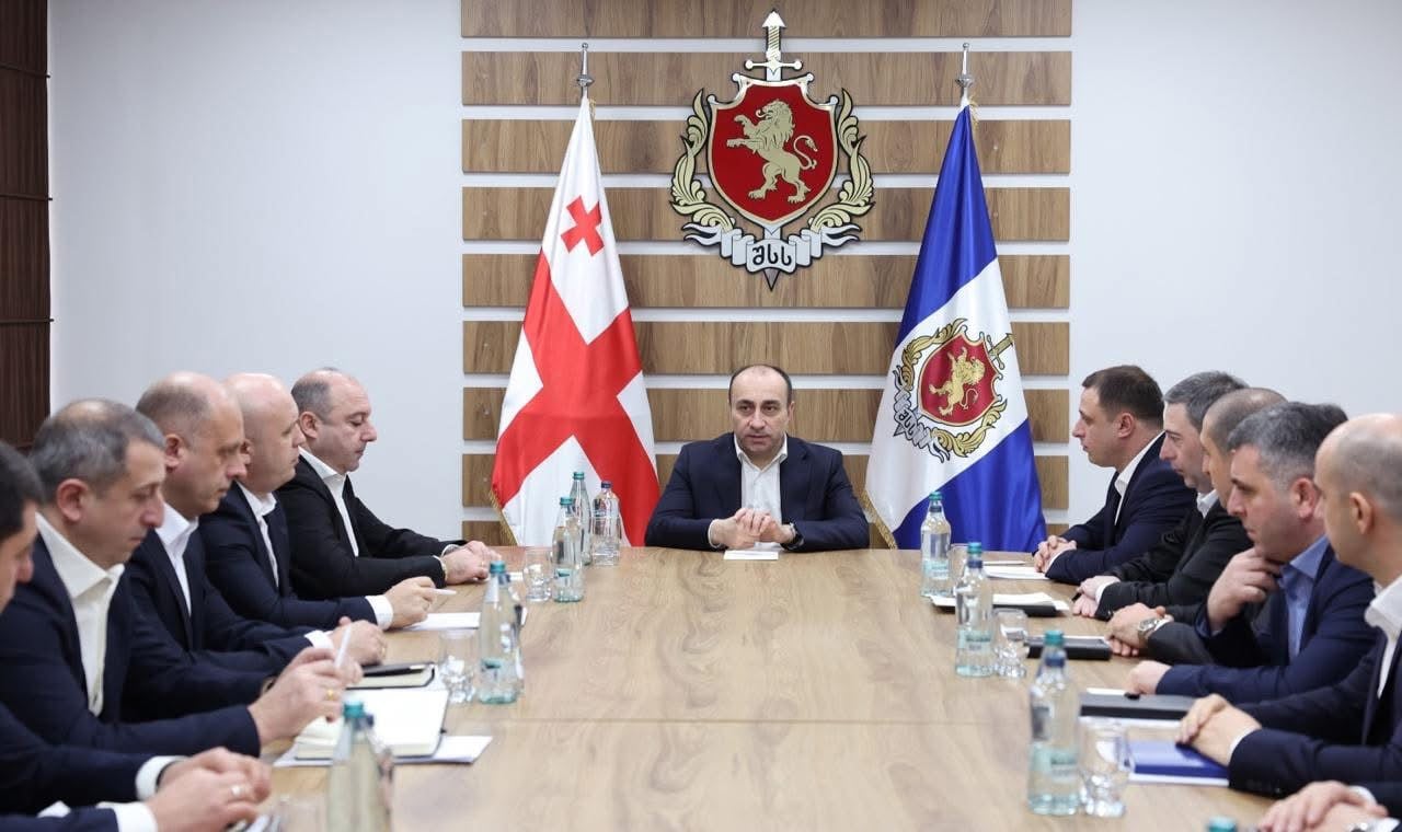 გეკა გელაძე სამეგრელოში სხვადასხვა დანაყოფში იმყოფებოდა
