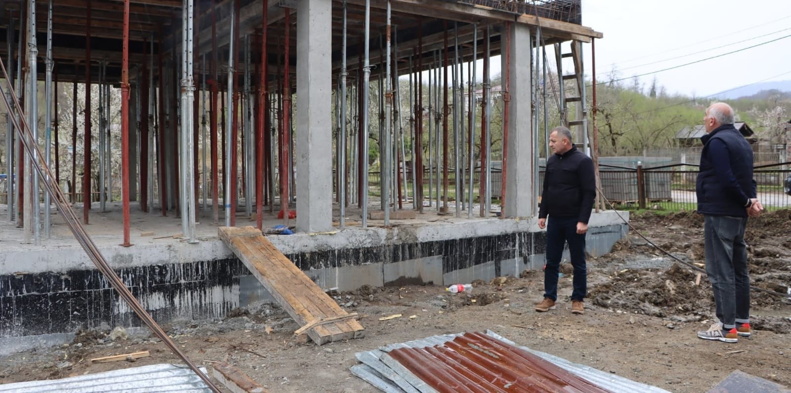 საჩინოში ამბულატორია შენდება - ამბულატორიის მშენებლობის შესახებ  ჯანდაცვის მინისტრმა წალენჯიხაში ვიზიტის დროს შემოდგომაზე განაცხადა