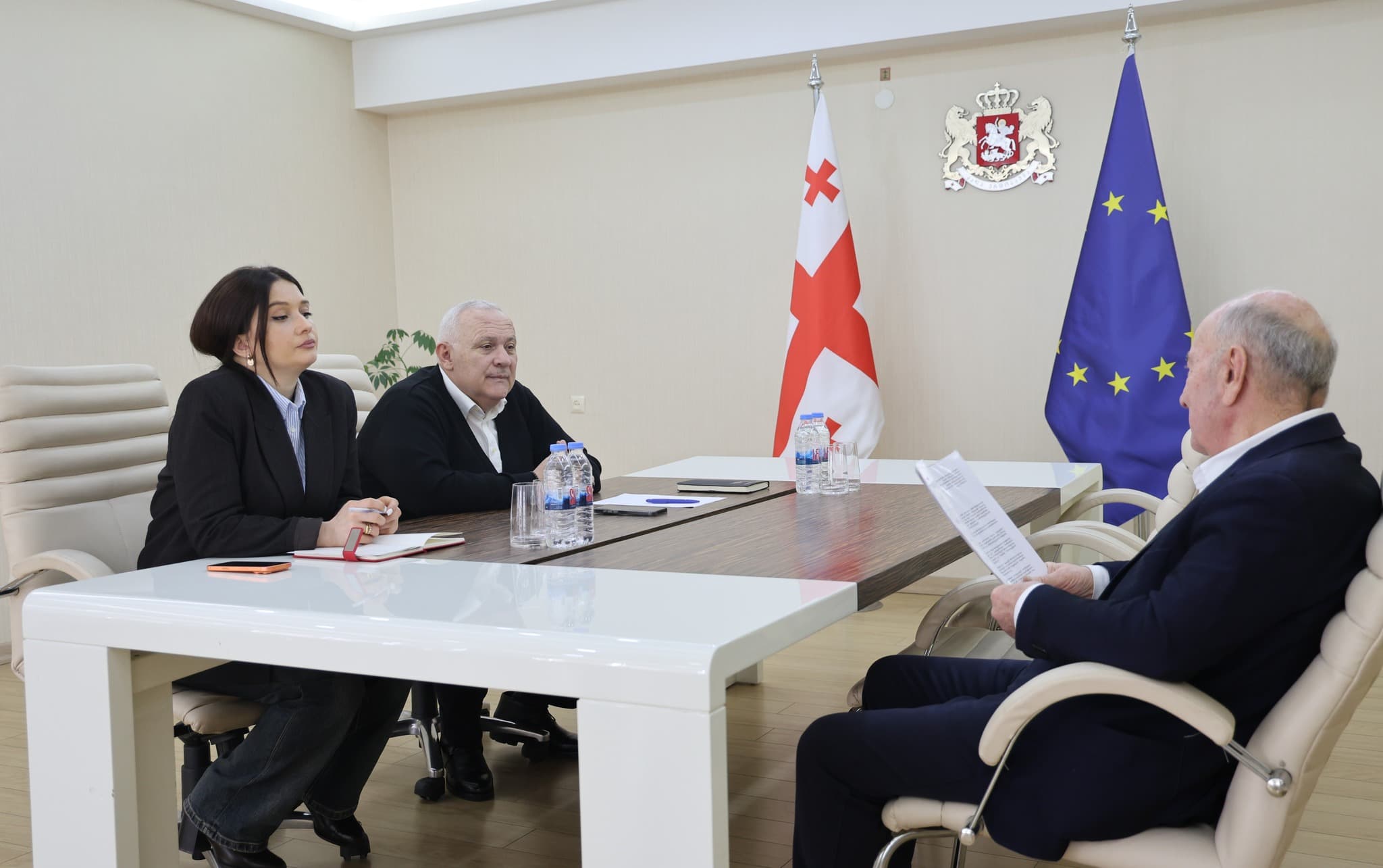 დავით ვერავამ 2026 წლის პირველი მოქალაქეთა მიღების დღე გამართა - image 3