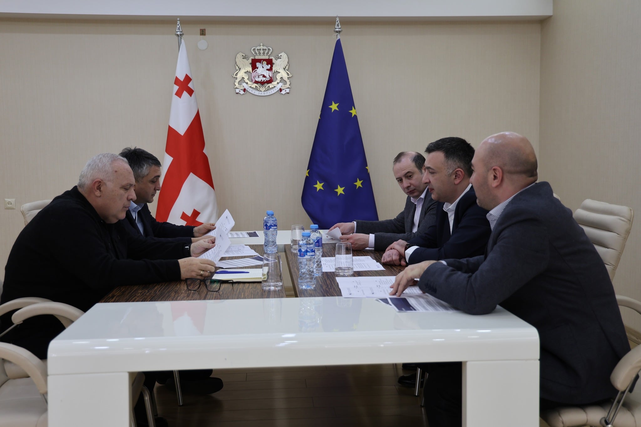 ფინანსთა სამინისტროს აკადემიის მიერ საჯარო მოხელეთა გადამზადება იგეგმება