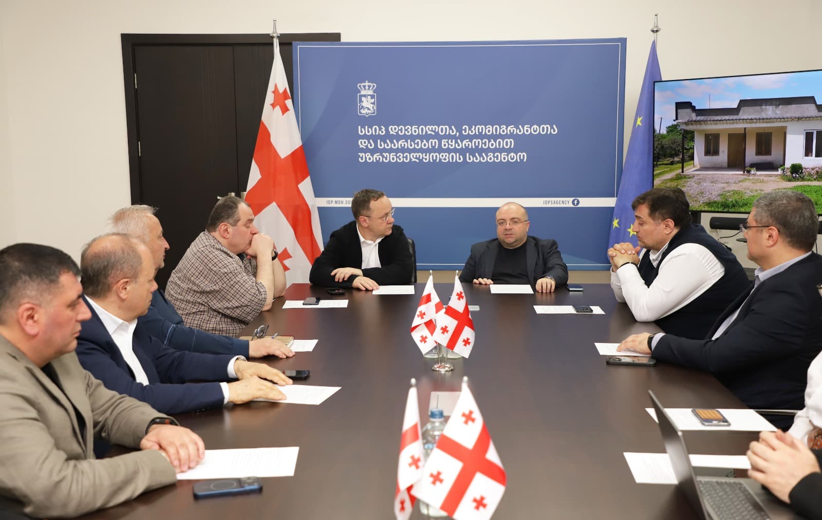 დევნილთა სააგენტო 500-ზე მეტ ოჯახს, მთელი ქვეყნის მასშტაბით, საცხოვრებელ სახლებს შეუსყიდის